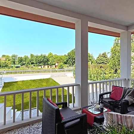 Solandra Masi ゲストハウス